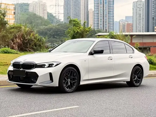 BMW 3 Series 2025 330Li M Sport Night Edition