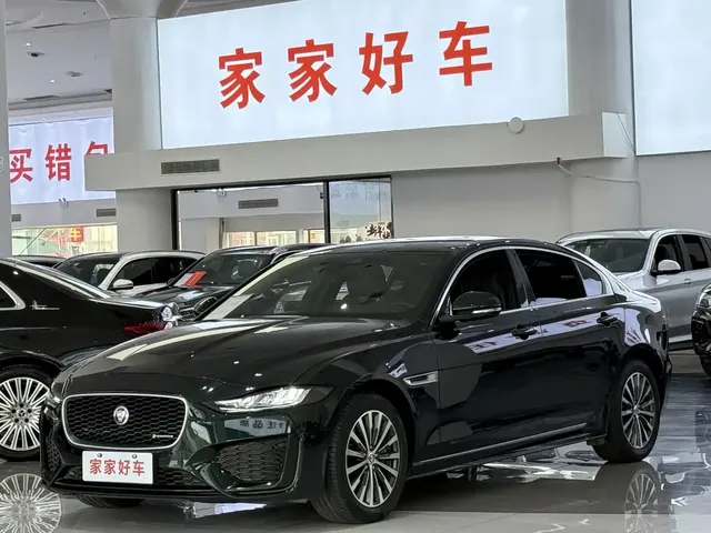 Jaguar XEL 2023 2.0T 200PS R-DYNAMIC Youth Sport
