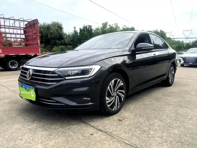 Volkswagen Sagitar 2021 200TSI DSG Surpassing Edition