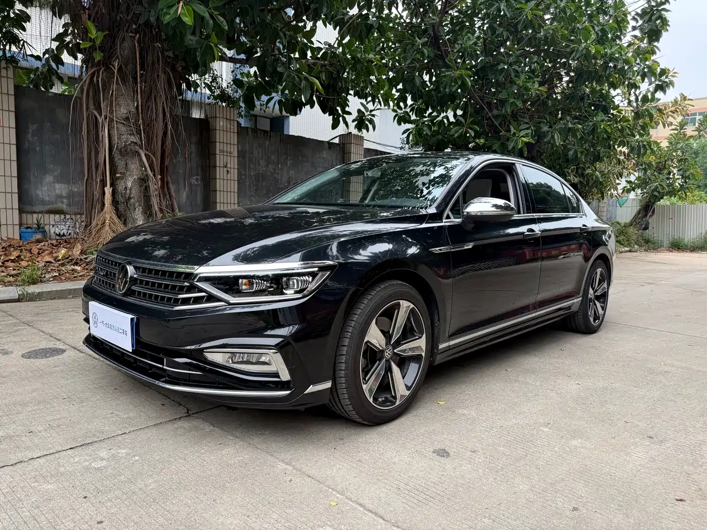 Volkswagen Magotan 2023 Model 2 Million Commemorative Edition 330TSI DSG Luxury