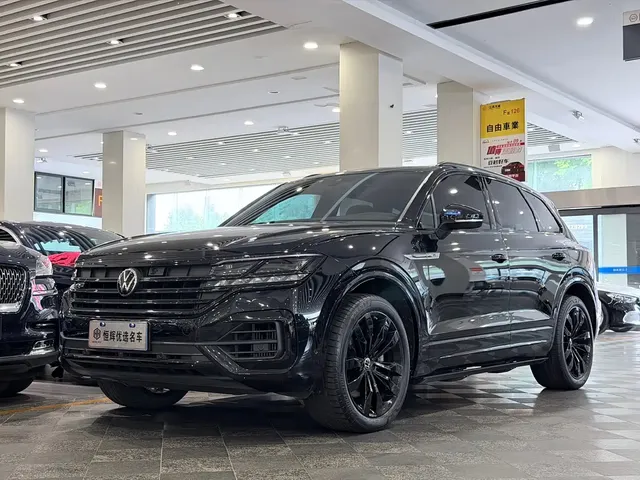 Volkswagen Touareg 2021 3.0TSI R-Exclusive