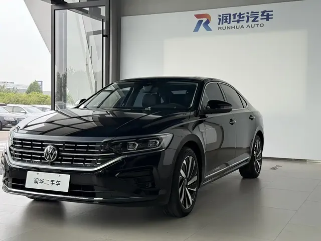 Volkswagen Passat 2025 Outstanding 380TSI Dragon Glory Edition