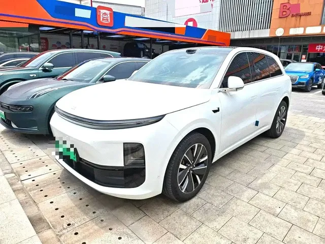 Li Auto L6 2025 Pro Smart Renewal Edition