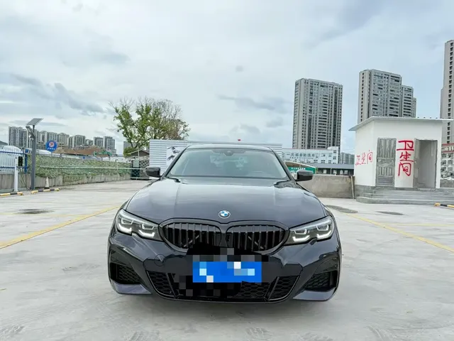 BMW 3 Series 2022 325i M Sport Shadow Edition