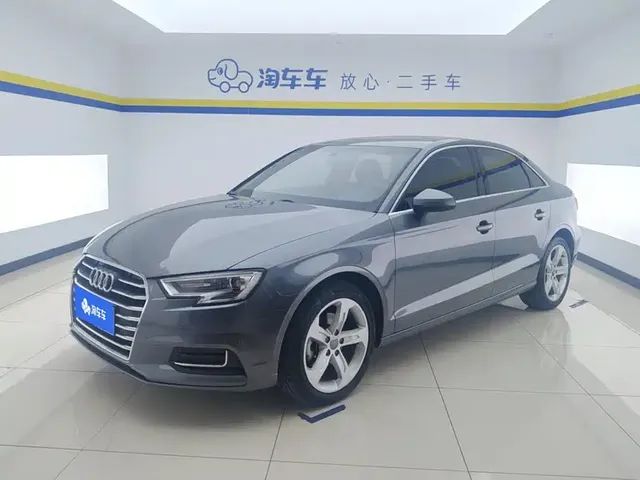 Audi A3 2019 Limousine 35 TFSI Progressive China VI