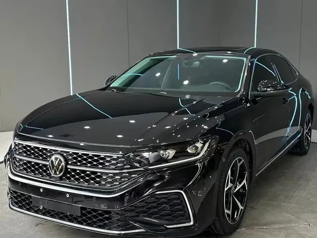 Volkswagen Passat 2023 Facelift 330TSI Elite Edition