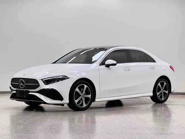 Mercedes-Benz A-Class 2024 A 200 L Fashion Edition