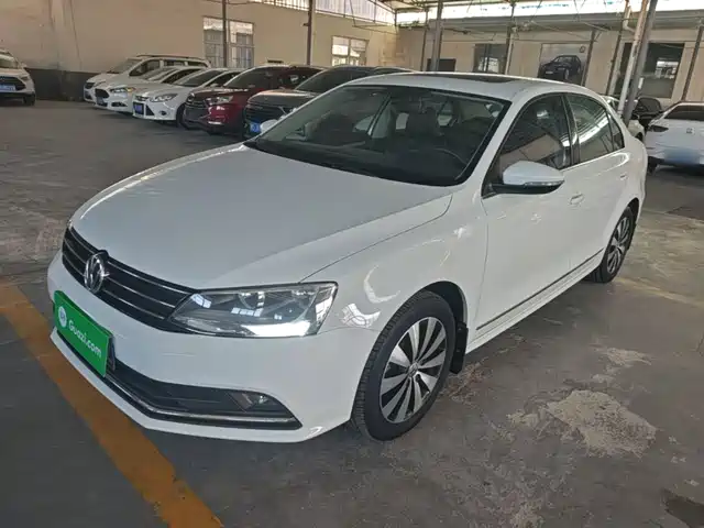Volkswagen Sagitar 2018 1.6L Automatic Comfort