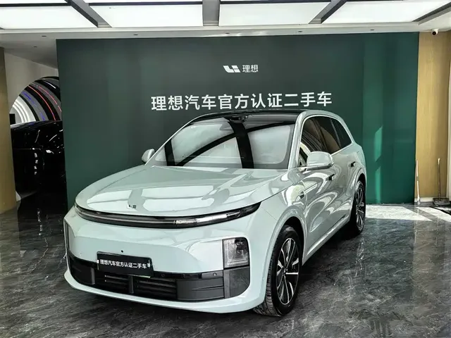 Li Auto L6 2025 Max Smart Renewal Edition