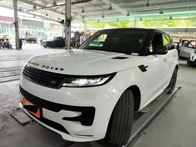 Land Rover Range Rover Sport 2023 400PS Dynamic SE