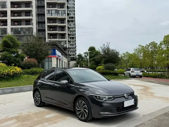 Volkswagen Golf 2021 280TSI DSG Pro