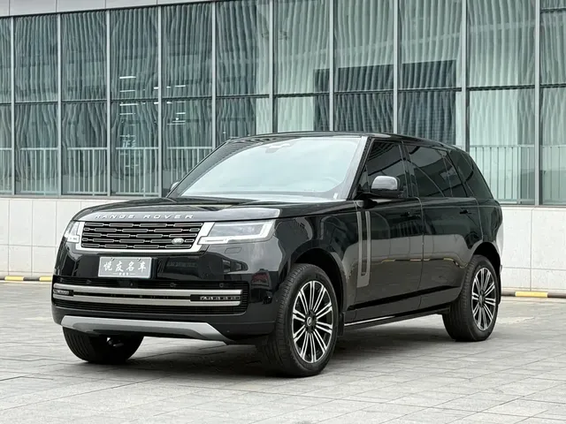 Land Rover Range Rover 2023 3.0 L6 400PS Golden Age 7-Seater Long Wheelbase