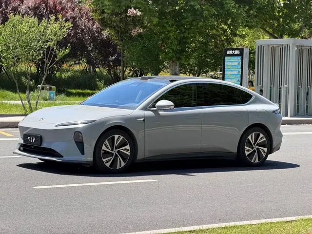 NIO ET5 2022 75kWh