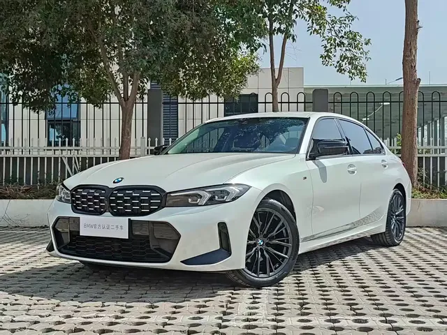BMW 3 Series 2023 330Li M Sport Dark Night Package