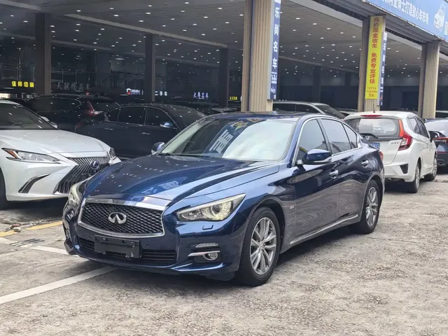 Infiniti Q50L 2018 2.0T Leisure Edition China V