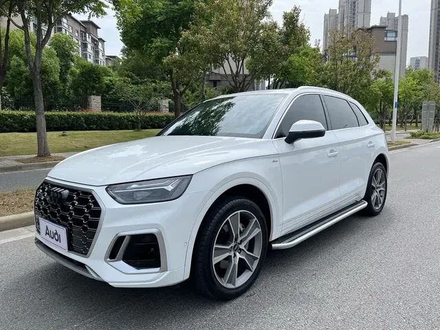 Audi Q5L 2022 45T Luxury Dynamic