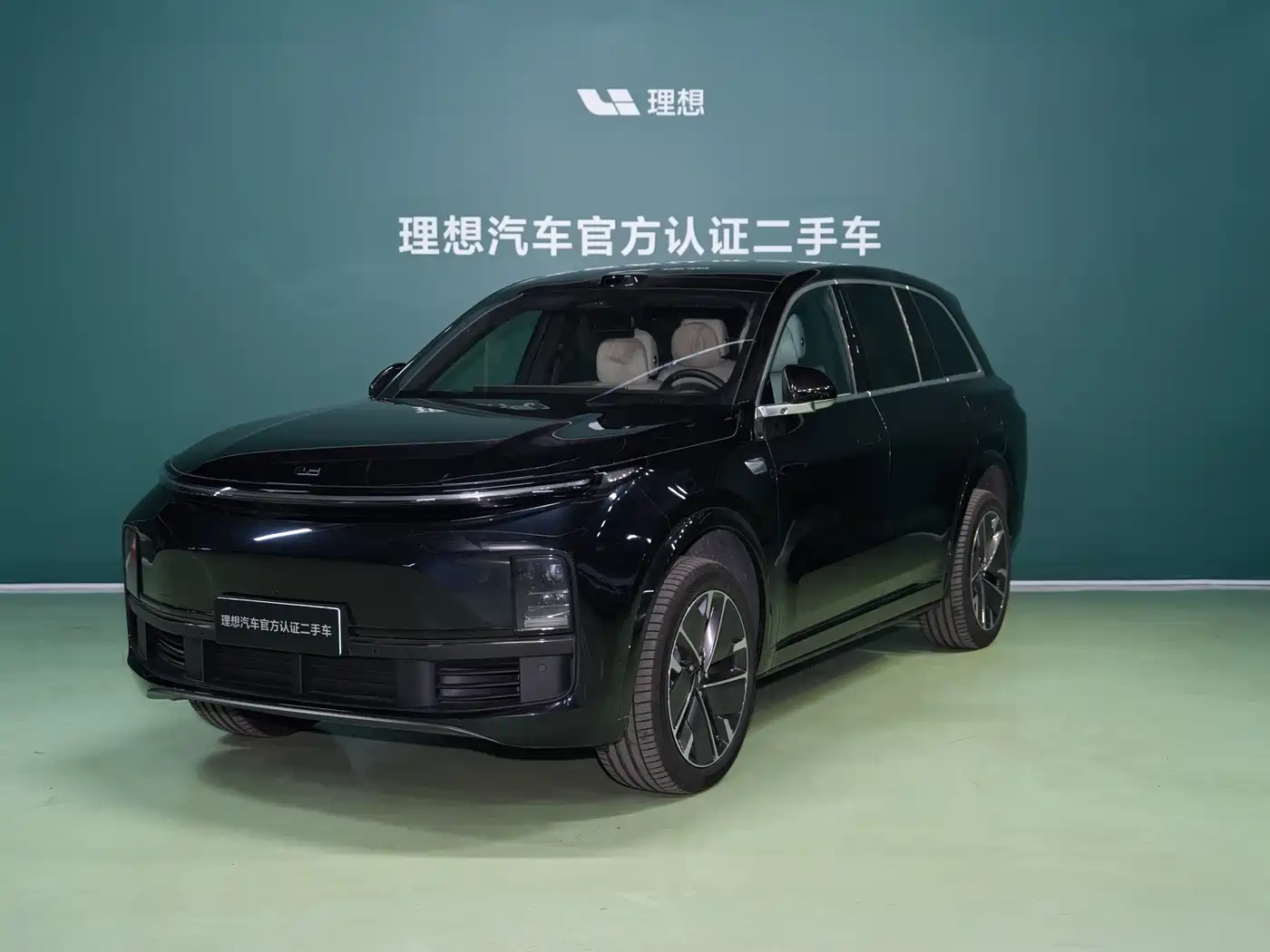 Li Auto Li L8 2025 Max Smart Renewal Edition