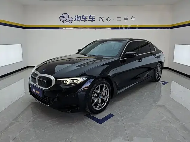 BMW i3 2024 eDrive 35 L