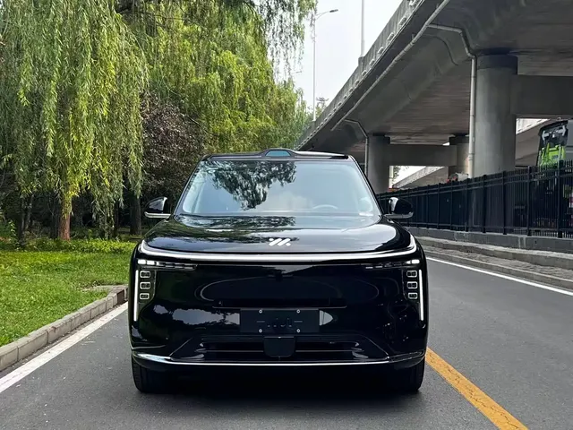IM Motors IM LS9 2026 Model 52kWh Base Version