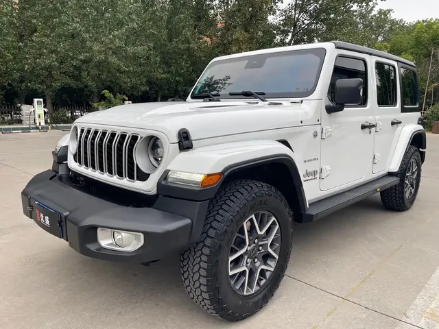 Jeep Wrangler 2024 Model 2.0T Sahara Four-Door Version