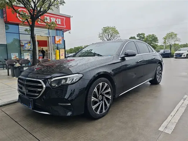 Mercedes-Benz E-Class 2025 E 300 L Luxury