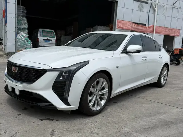 Cadillac CT5 2024 28T Luxury Model