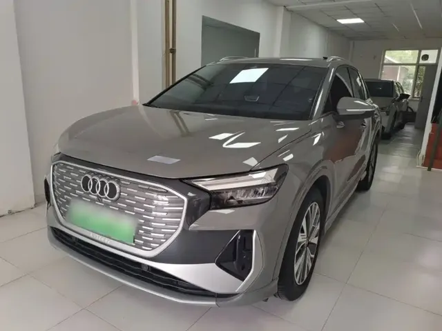 Audi Q4 e-tron 2024 40 e-tron Pioneer Edition