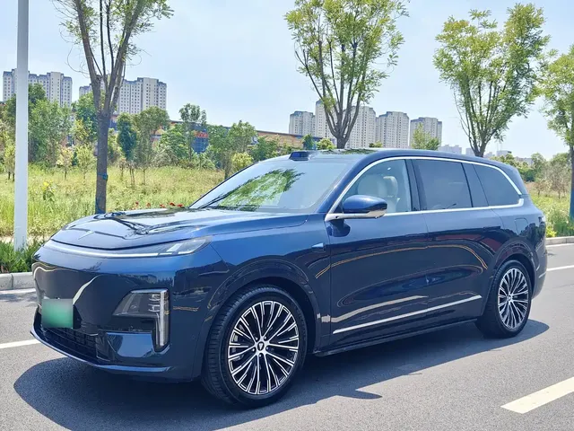 Deepal Deep Blue S09 2025 AWD Ultra+ Haute Couture Edition