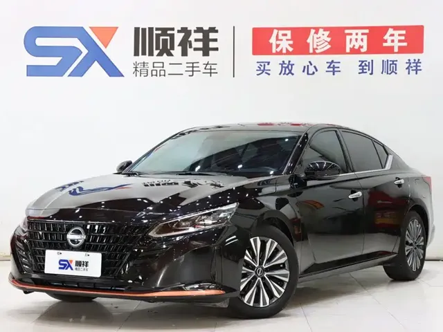 Nissan Teana 2024 2.0L SV Black Gold Edition