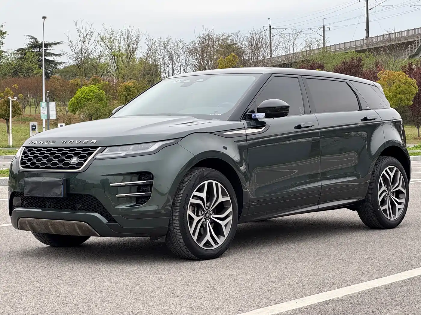 Land Rover Range Rover Evoque 2022 Range Rover Evoque L 249PS R-Dynamic Luxury Edition