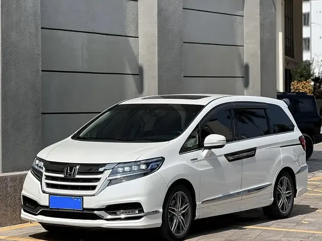 Honda Elysion 2019 2.0L Hybrid Supreme Edition