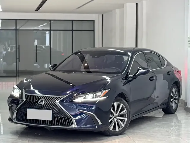 Lexus ES 2020 200 Excellence