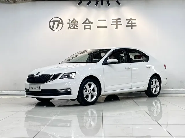 Škoda Octavia 2019 1.5L Manual Standard China VI