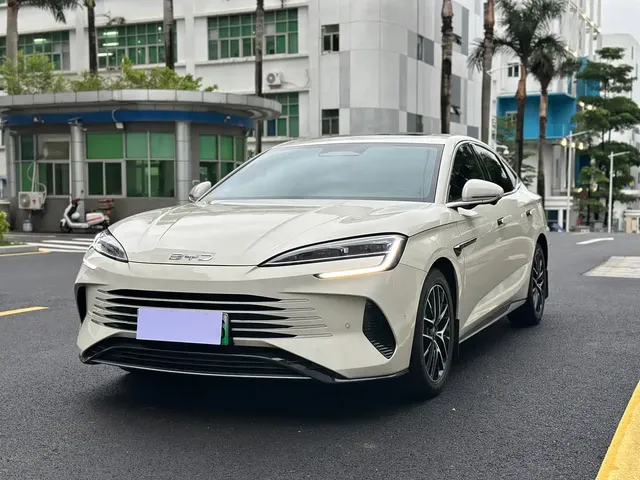 BYD Seal 07 DM-i 2025 Smart Drive Edition DM-i 1.5L 125km Luxury