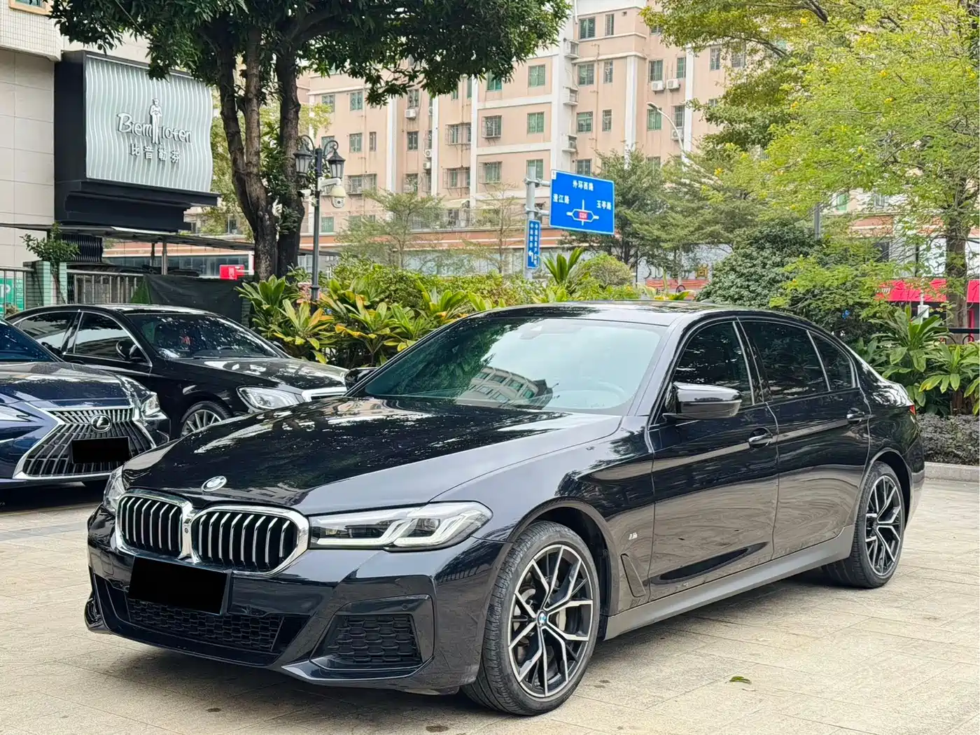 BMW 5 Series 2021 530Li Premium M Sport Package