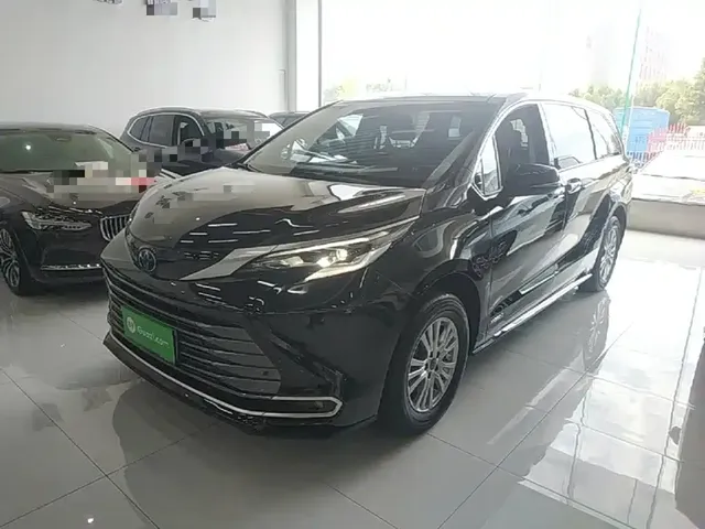Toyota Sienna 2021 2.5L Hybrid Luxury Edition