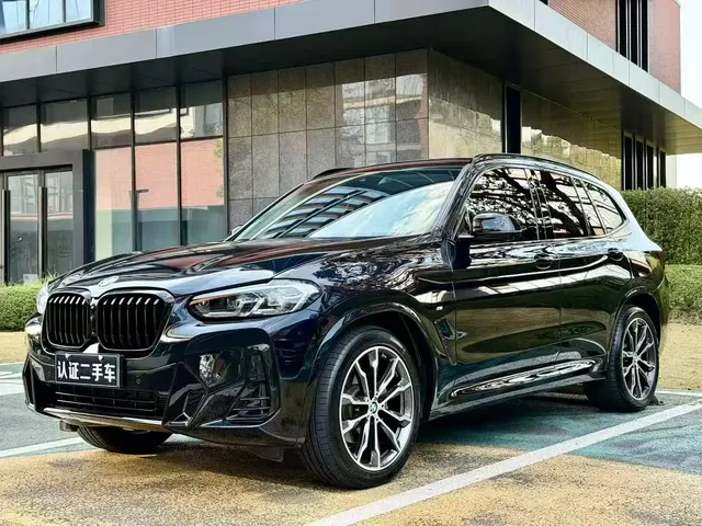 BMW X3 2023 xDrive30i Leading M Night Package