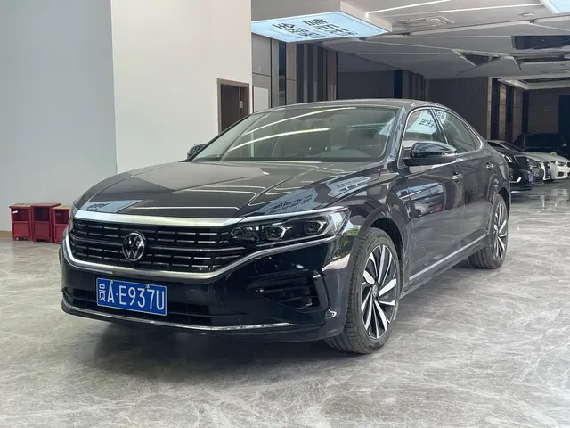 Volkswagen Passat 2025 Outstanding 380TSI Dragon Glory Edition