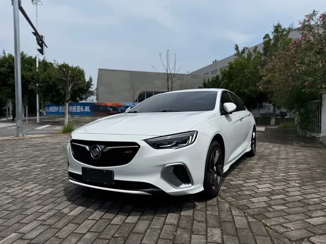 Buick Regal 2017 GS 28T Luxury Model
