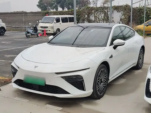 Nezha Auto Nezha S 2024 Model Pure Electric 520km RWD Lite Edition