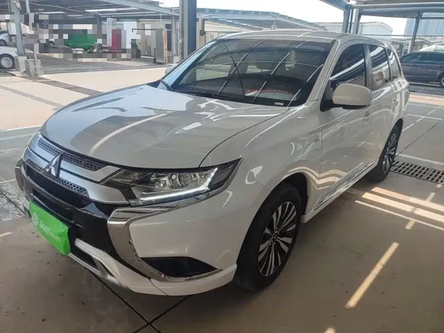 Mitsubishi Outlander 2021 2.0L 2WD Smooth Ride Version 5-Seater