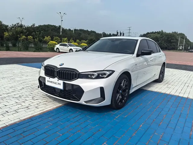 BMW 3 Series 2025 330Li M Sport Night Edition