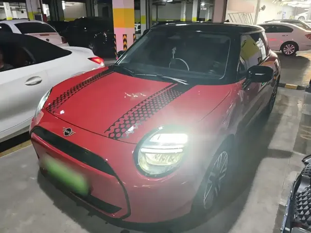 MINI Electric MINI COOPER 2024 456km COOPER E Classic