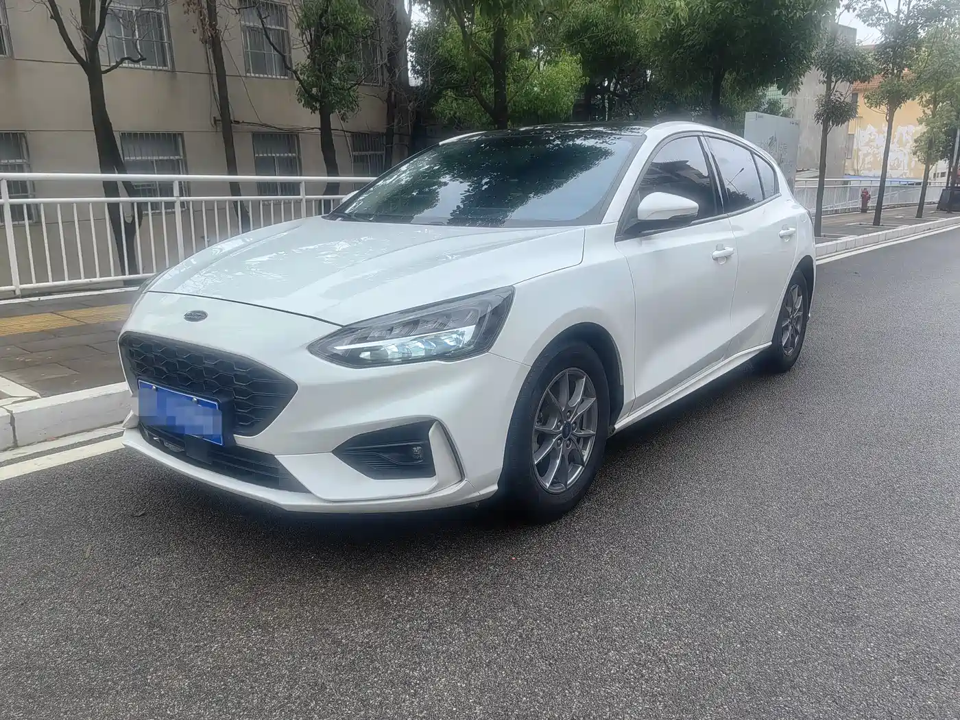 Ford Focus 2021 Hatchback EcoBoost 180 Auto Trend