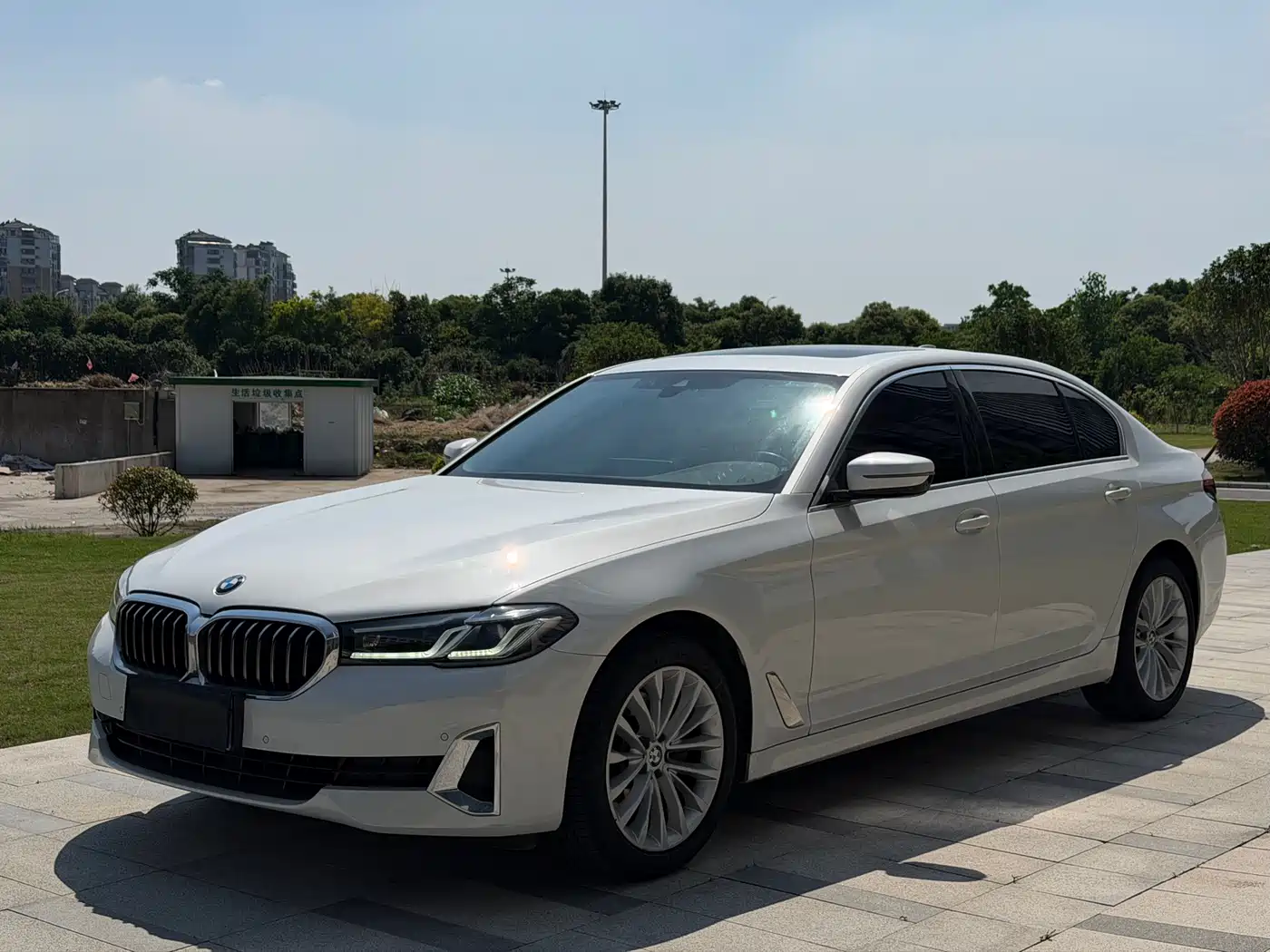 BMW 5 Series 2021 Facelift 525Li Luxury Package