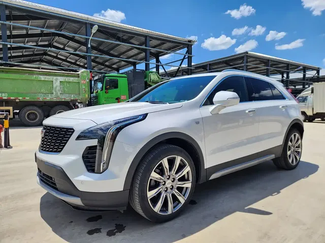 Cadillac XT4 2018 28T AWD Platinum Edition