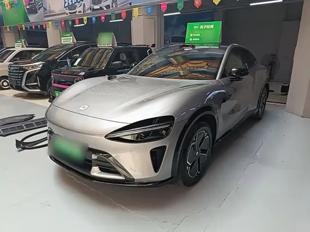 Xiaomi Auto Xiaomi YU7 2025 Extended Range RWD Edition