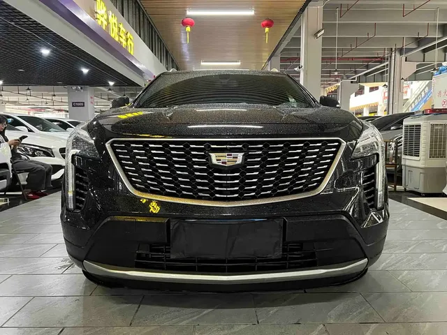 Cadillac XT4 2021 28T FWD Luxury Edition
