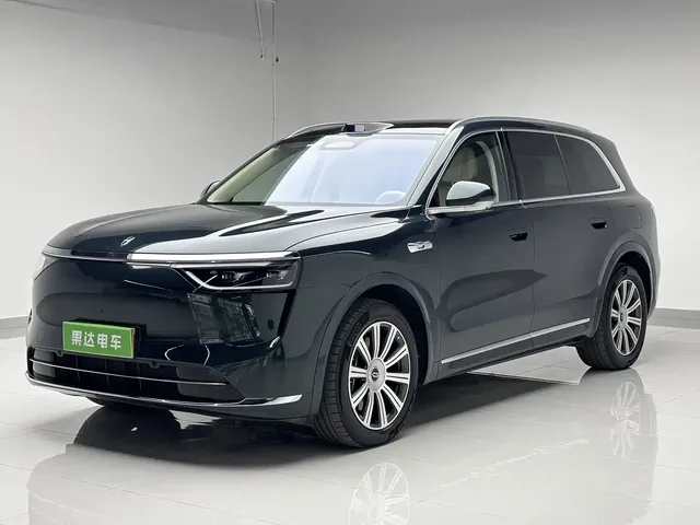 AITO Wenjie AITO M8 2025 Model Extended Range Max+ Edition 53.4kWh 6-Seater