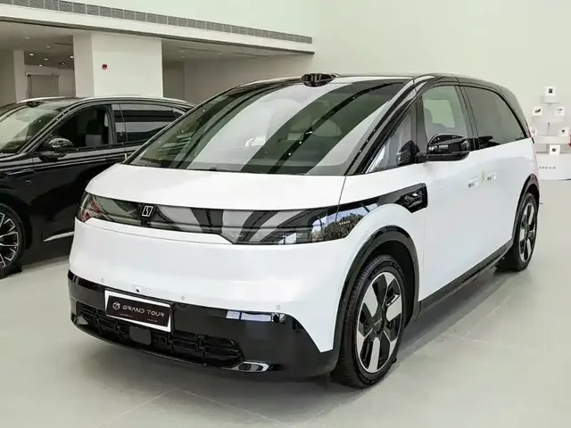 ZEEKR MIX 2025 Smart Driving Edition